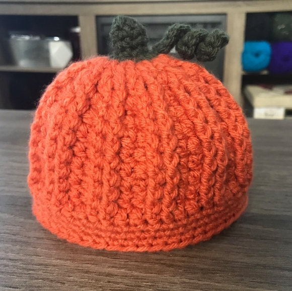 Sold ❌ Baby pumpkin beanie/ Halloween, photoshoot - Picture 7 of 10